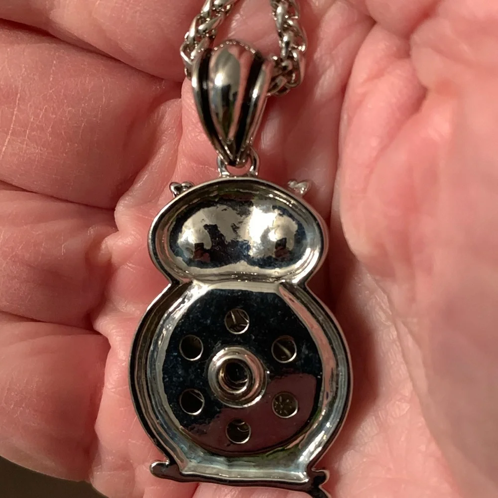 Owl Pendant Necklace with 9” Silver Chain EUC - Picture 4 of 6